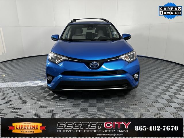 2017 Toyota RAV4 Hybrid XLE