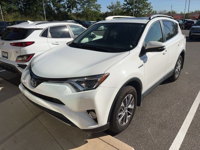 2017 Toyota RAV4 Hybrid XLE