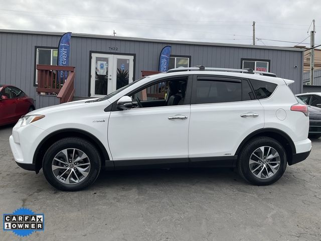 2017 Toyota RAV4 Hybrid XLE