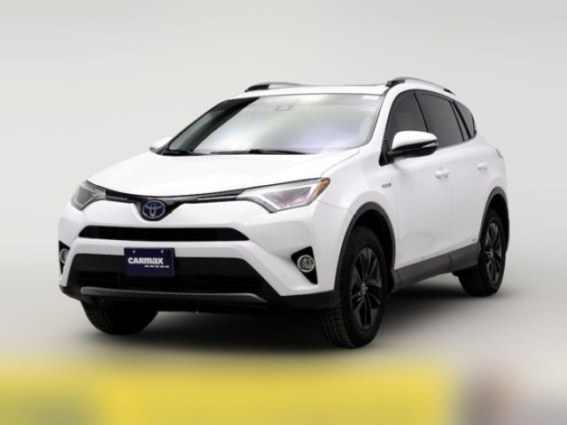 2017 Toyota RAV4 Hybrid XLE