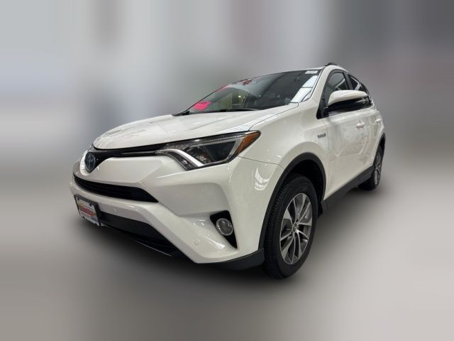 2017 Toyota RAV4 Hybrid XLE