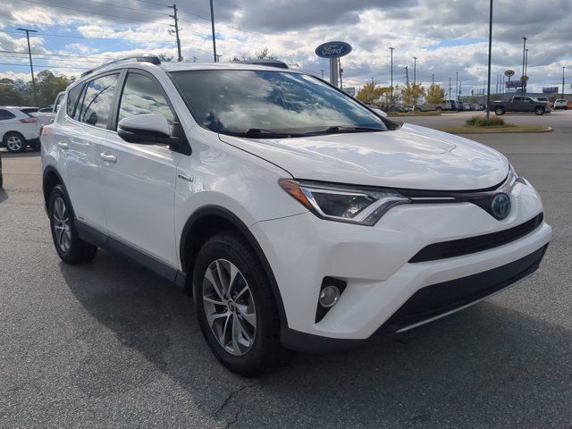 2017 Toyota RAV4 Hybrid XLE