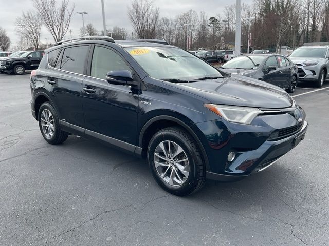 2017 Toyota RAV4 Hybrid XLE