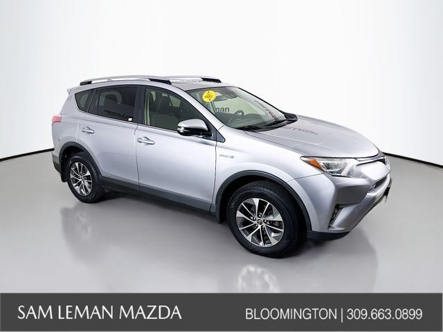 2017 Toyota RAV4 Hybrid XLE