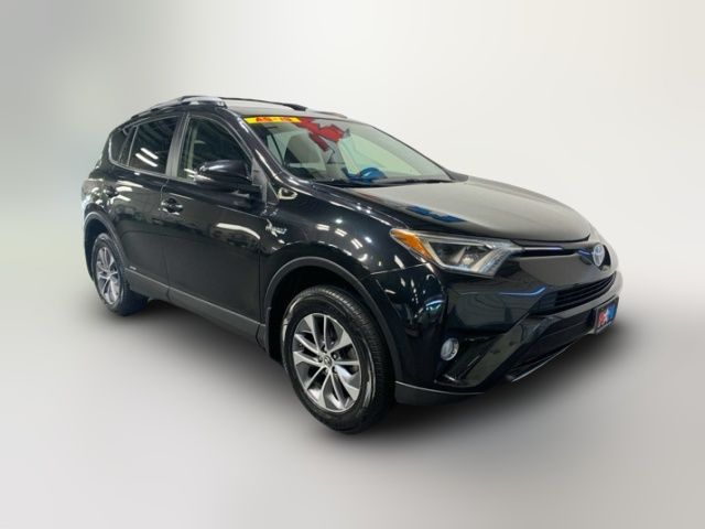 2017 Toyota RAV4 Hybrid XLE