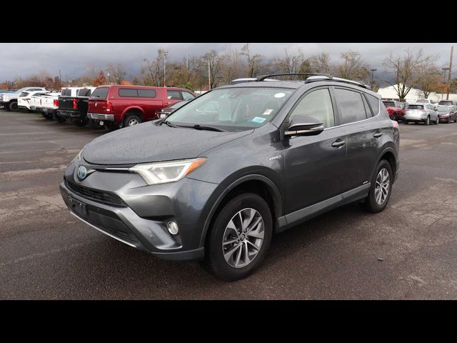 2017 Toyota RAV4 Hybrid XLE