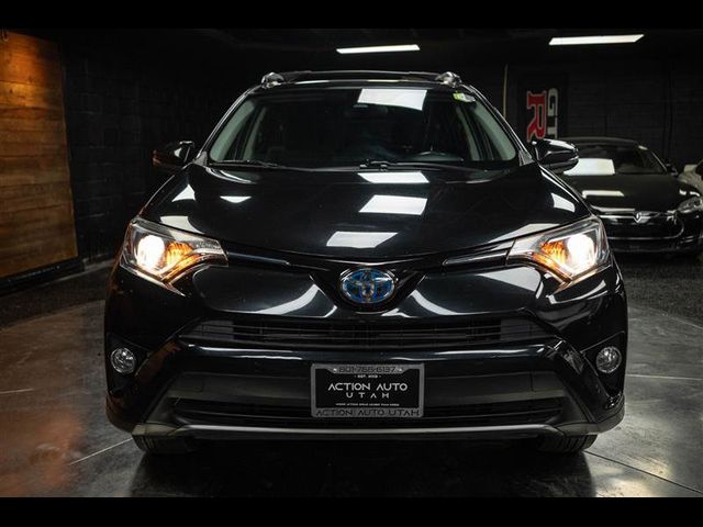 2017 Toyota RAV4 Hybrid XLE