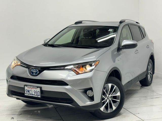 2017 Toyota RAV4 Hybrid XLE