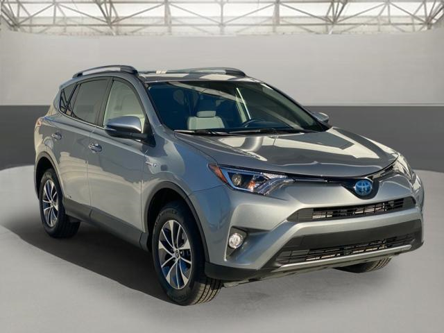 2017 Toyota RAV4 Hybrid XLE