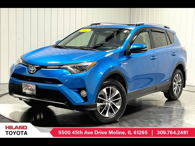 2017 Toyota RAV4 Hybrid XLE