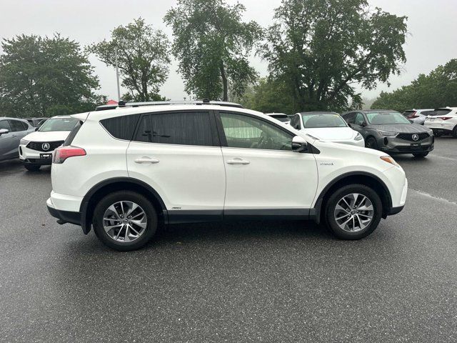2017 Toyota RAV4 Hybrid XLE