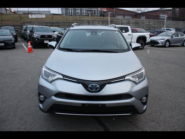 2017 Toyota RAV4 Hybrid XLE