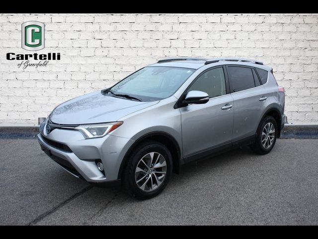 2017 Toyota RAV4 Hybrid XLE