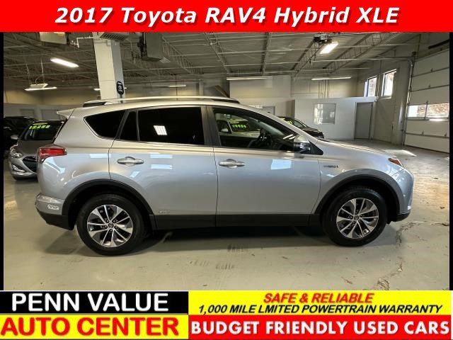 2017 Toyota RAV4 Hybrid XLE