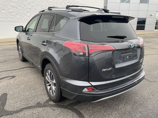 2017 Toyota RAV4 Hybrid XLE