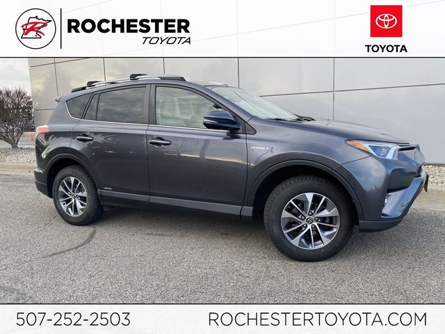 2017 Toyota RAV4 Hybrid XLE