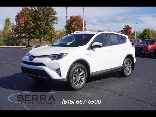 2017 Toyota RAV4 Hybrid XLE