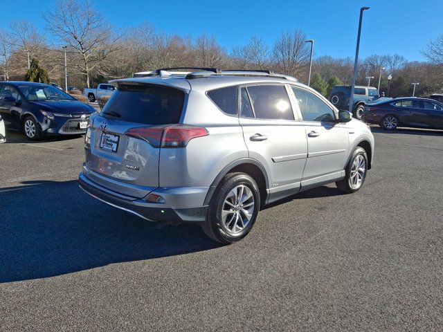 2017 Toyota RAV4 Hybrid XLE