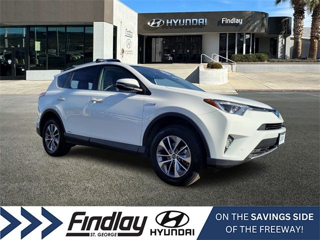 2017 Toyota RAV4 Hybrid XLE