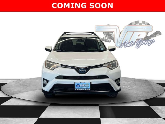 2017 Toyota RAV4 Hybrid XLE