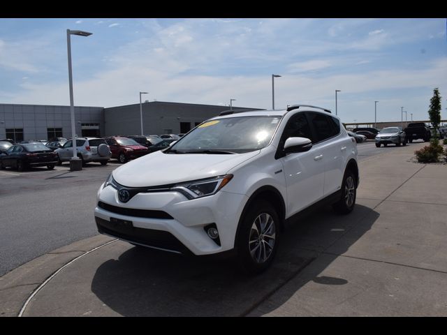 2017 Toyota RAV4 Hybrid XLE