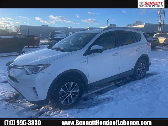 2017 Toyota RAV4 Hybrid XLE