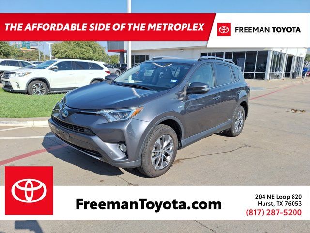 2017 Toyota RAV4 Hybrid XLE