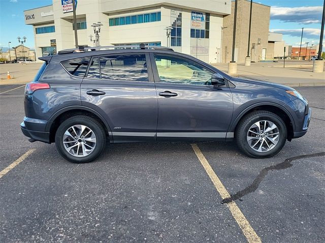 2017 Toyota RAV4 Hybrid XLE