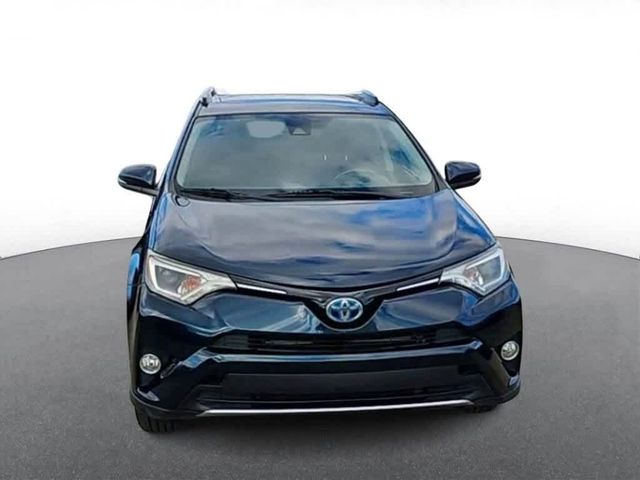 2017 Toyota RAV4 Hybrid XLE