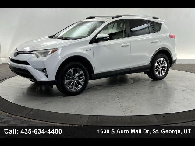 2017 Toyota RAV4 Hybrid XLE