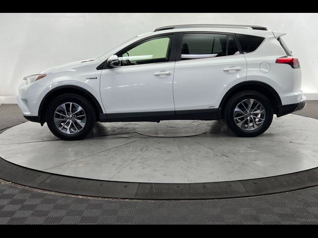 2017 Toyota RAV4 Hybrid XLE