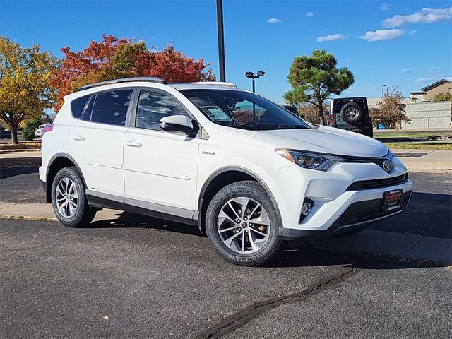 2017 Toyota RAV4 Hybrid XLE