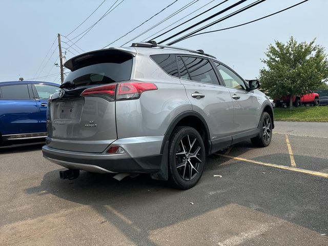 2017 Toyota RAV4 Hybrid SE