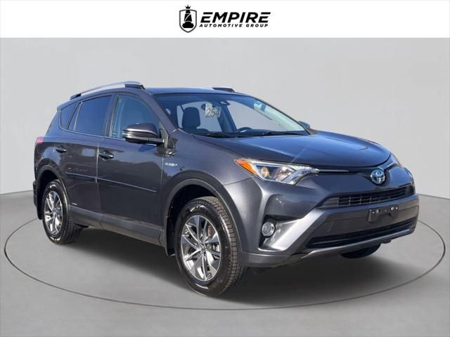 2017 Toyota RAV4 Hybrid XLE