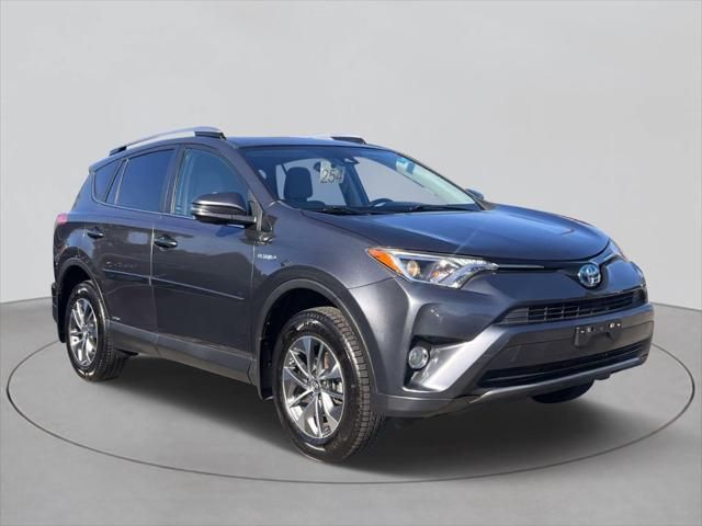 2017 Toyota RAV4 Hybrid XLE