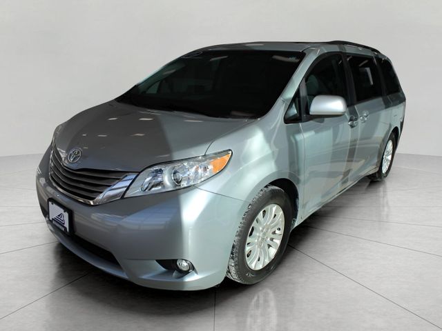 2017 Toyota Sienna 