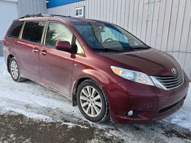 2017 Toyota Sienna 