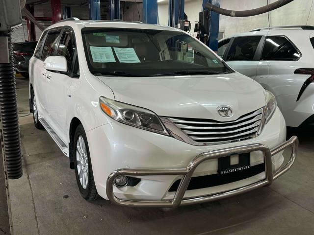 2017 Toyota Sienna Limited