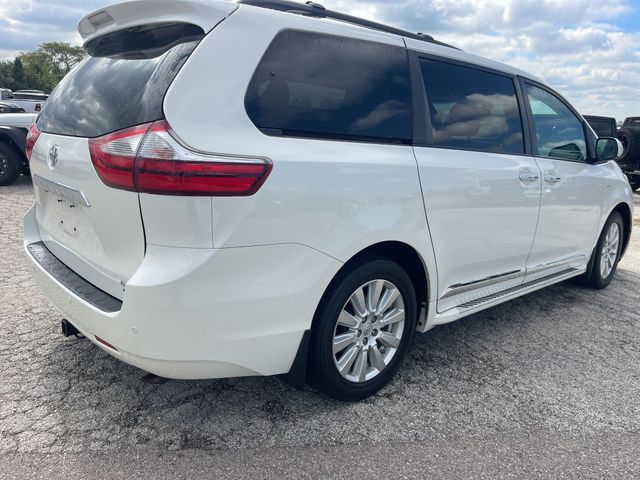 2017 Toyota Sienna Limited Premium