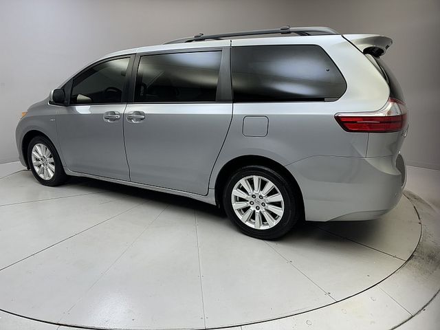 2017 Toyota Sienna XLE Premium