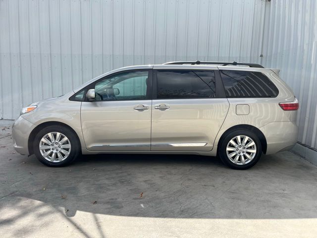 2017 Toyota Sienna XLE Premium