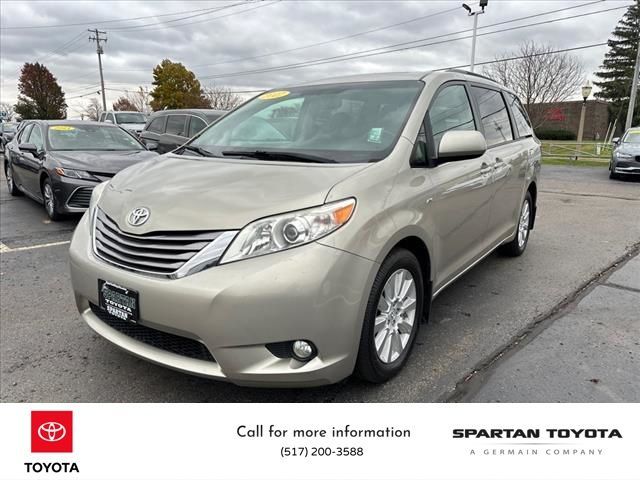 2017 Toyota Sienna 