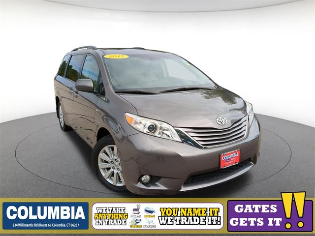 2017 Toyota Sienna 