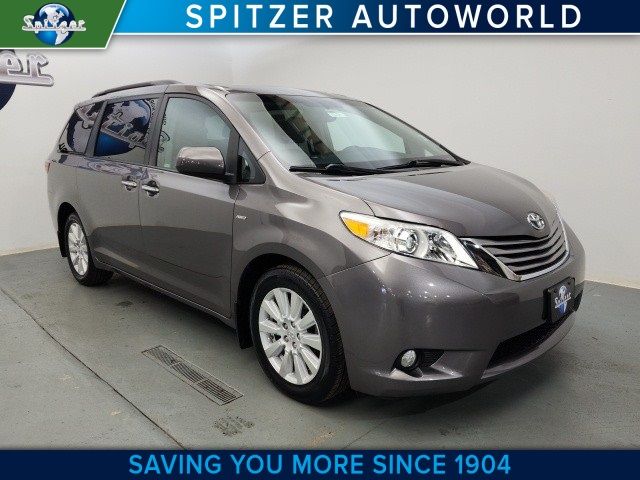 2017 Toyota Sienna XLE Premium