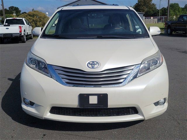 2017 Toyota Sienna Limited Premium