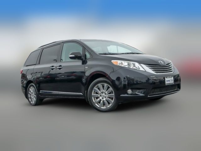 2017 Toyota Sienna XLE Premium