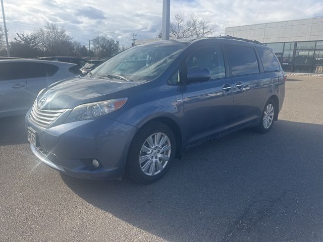 2017 Toyota Sienna XLE Premium