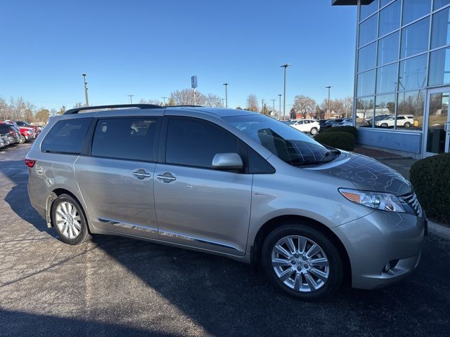 2017 Toyota Sienna 