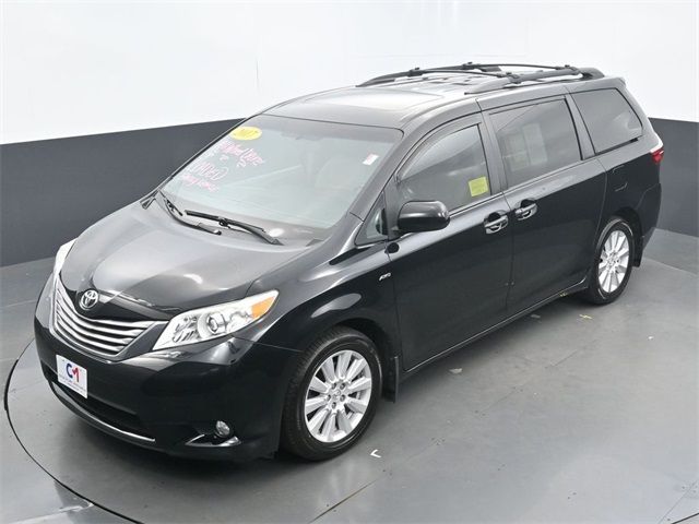 2017 Toyota Sienna 