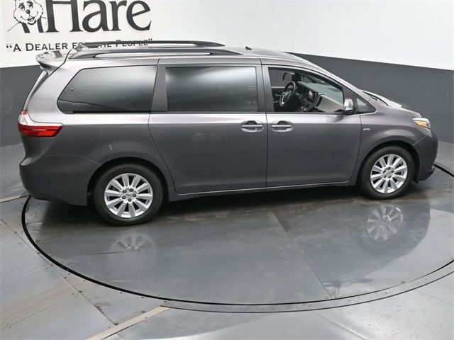 2017 Toyota Sienna Limited Premium